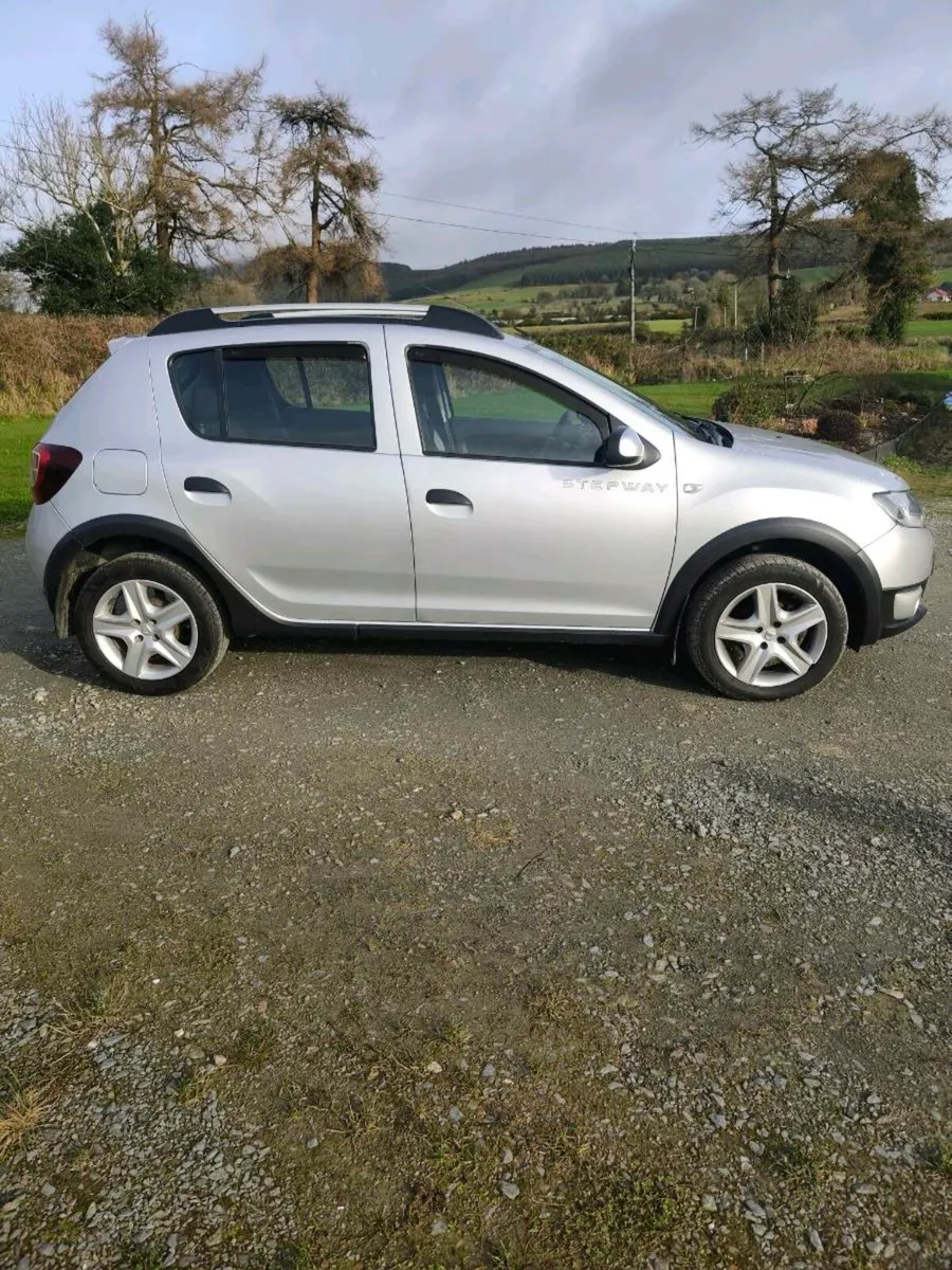 2016 Dacia Sandero Stepway - Image 4