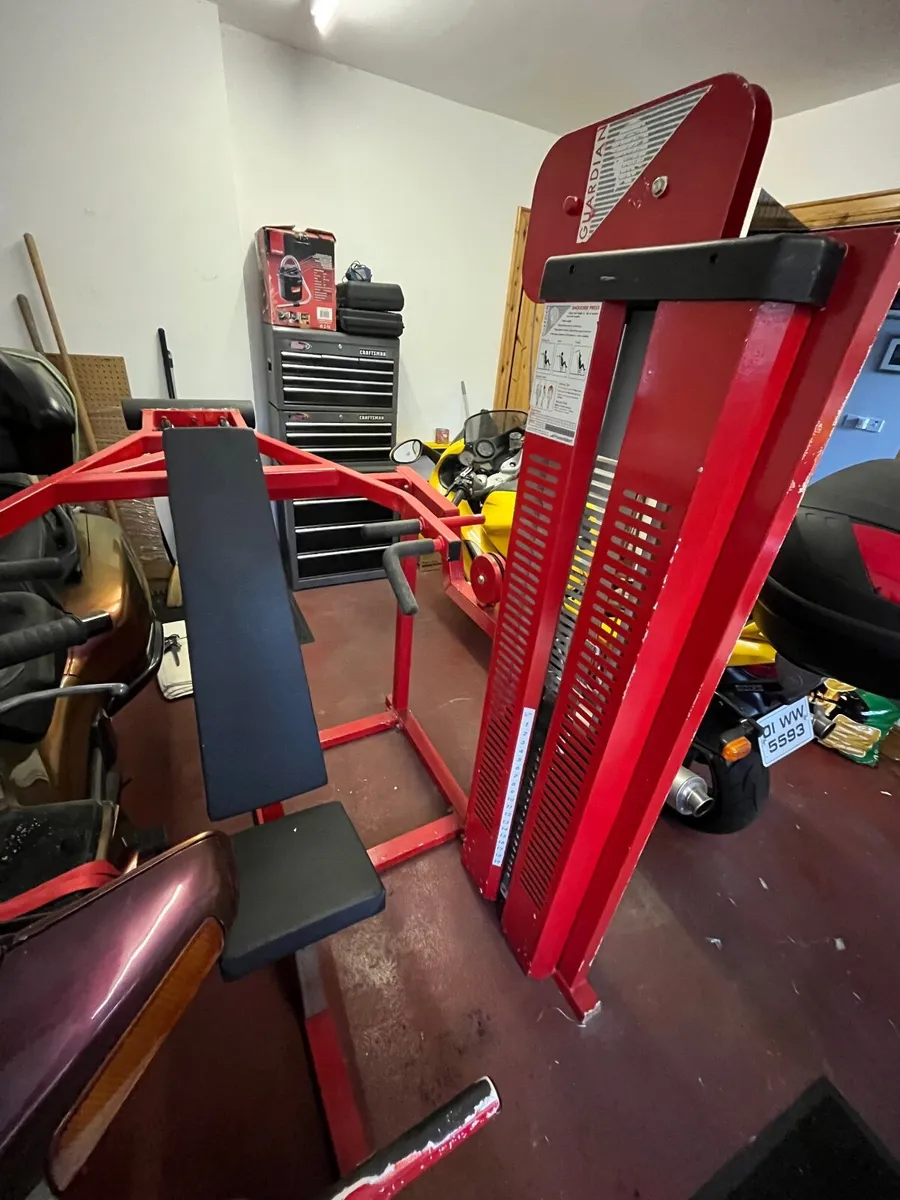 Gym equipment - Image 2