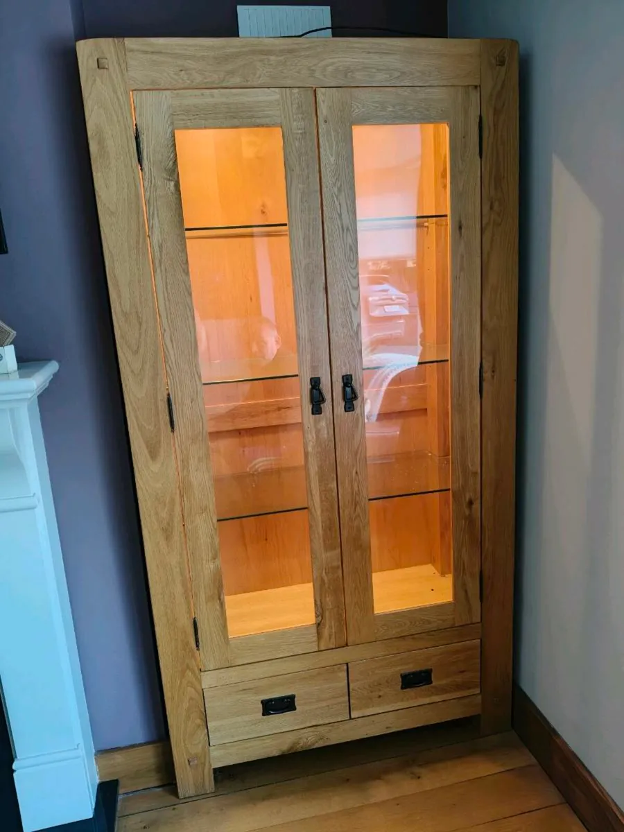 Solid hardwood display cabinet - Image 1