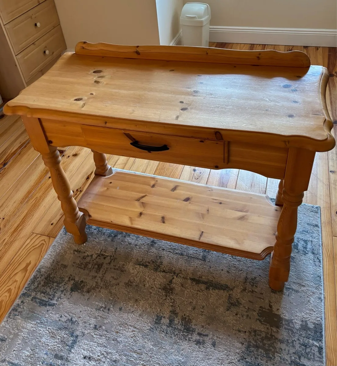 Solid Pine side table - Image 1