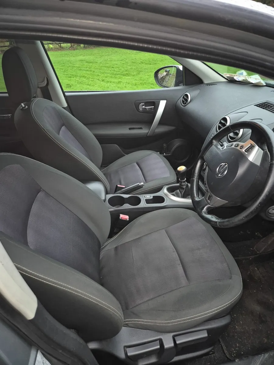 Nissan Qashqai+2 2012 - Image 1