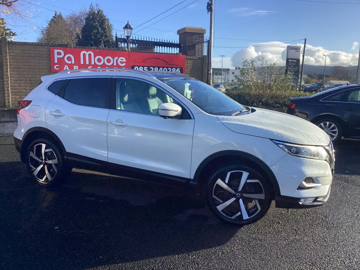 Nissan Qashqai ** €77 p/w * TEKNA - Image 3