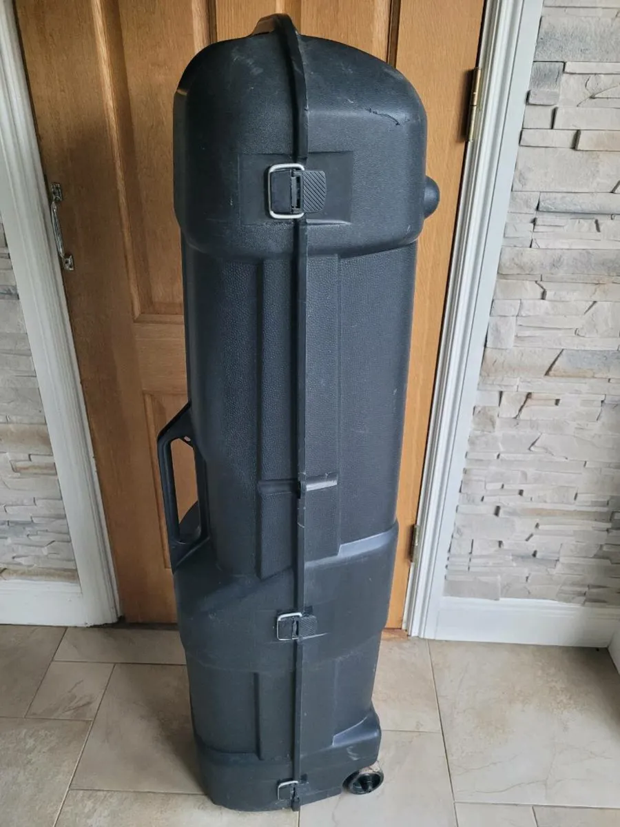 Golf Guard hard travel case - Image 1