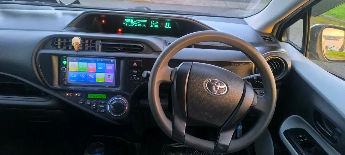 2013 TOYOTA AQUA 1.5 HYBRID AUTOMATIC NCT 05-26 - Image 3