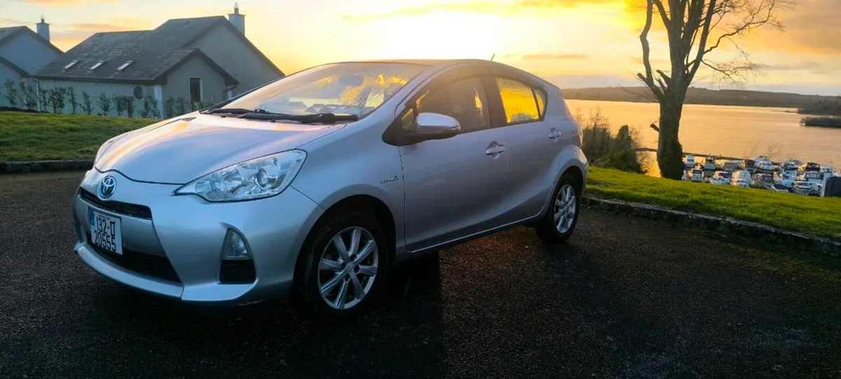 2013 TOYOTA AQUA 1.5 HYBRID AUTOMATIC NCT 05-26 - Image 4