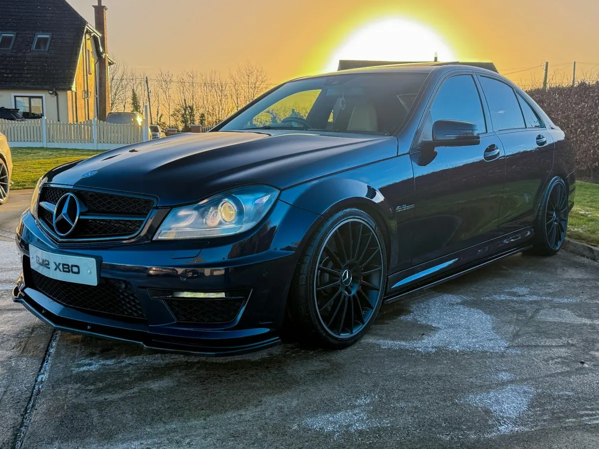 2012 Mercedes-Benz C63 AMG Performance Pack - Image 3