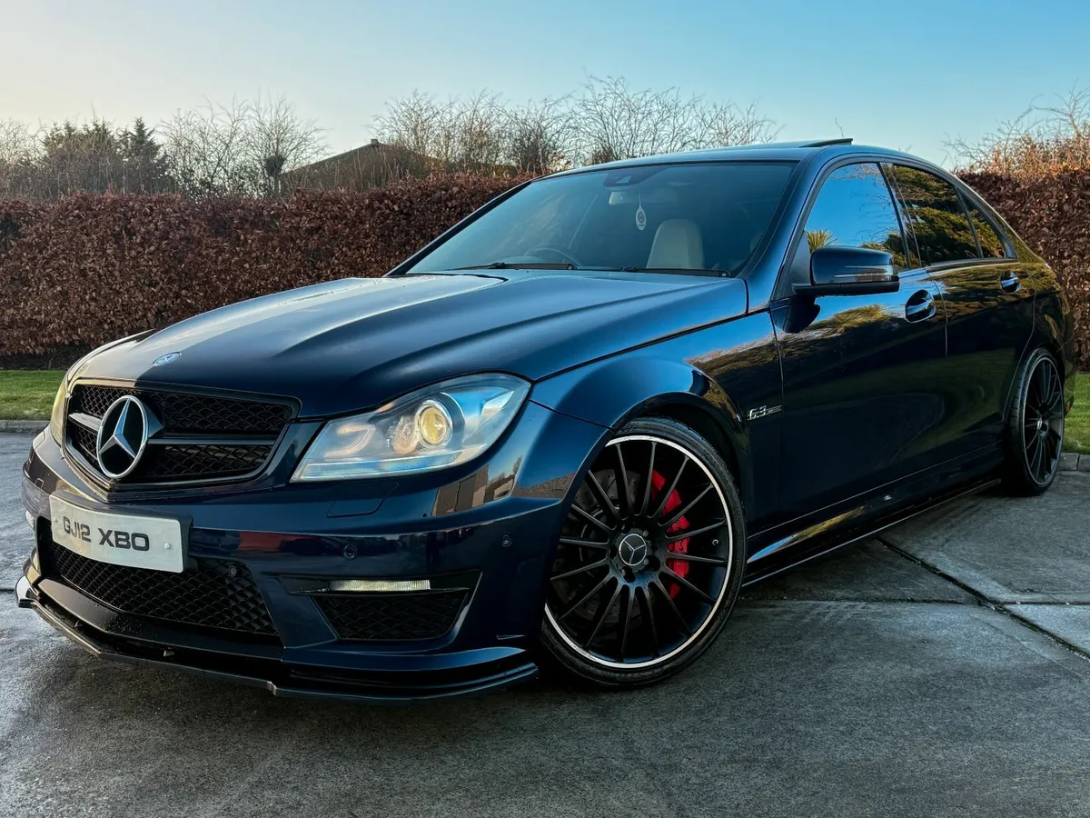 2012 Mercedes-Benz C63 AMG Performance Pack - Image 2