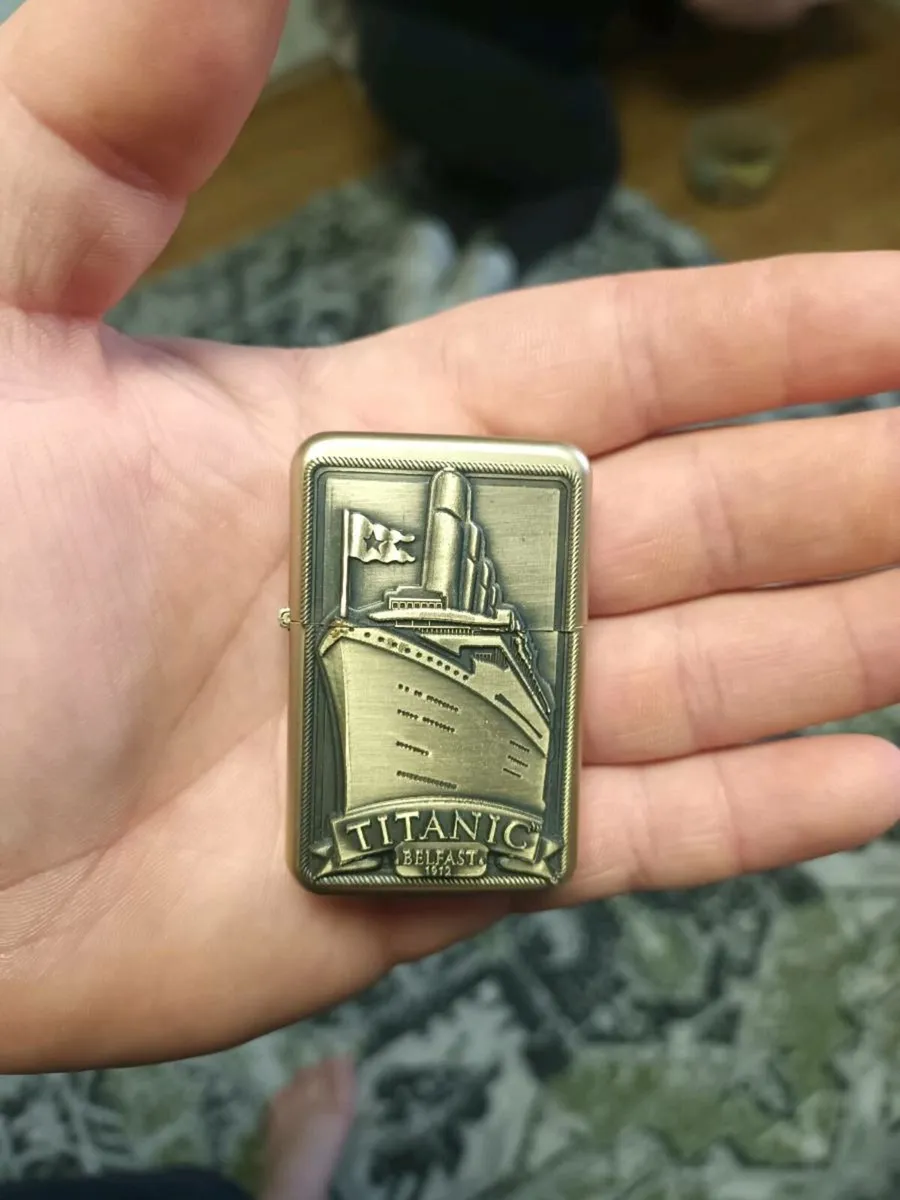 Titanic lighter - Image 2