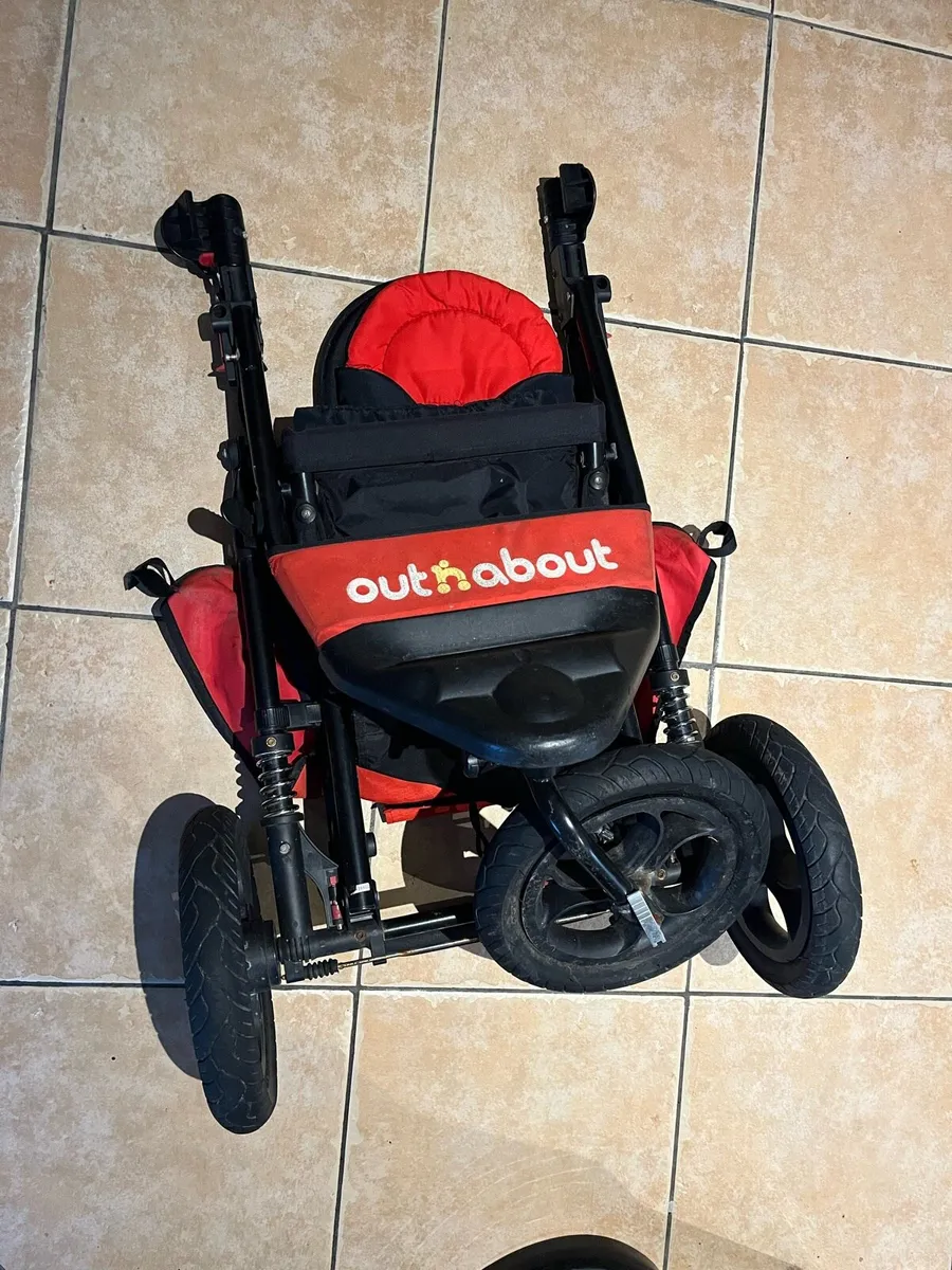 Out N About Single - Image 3