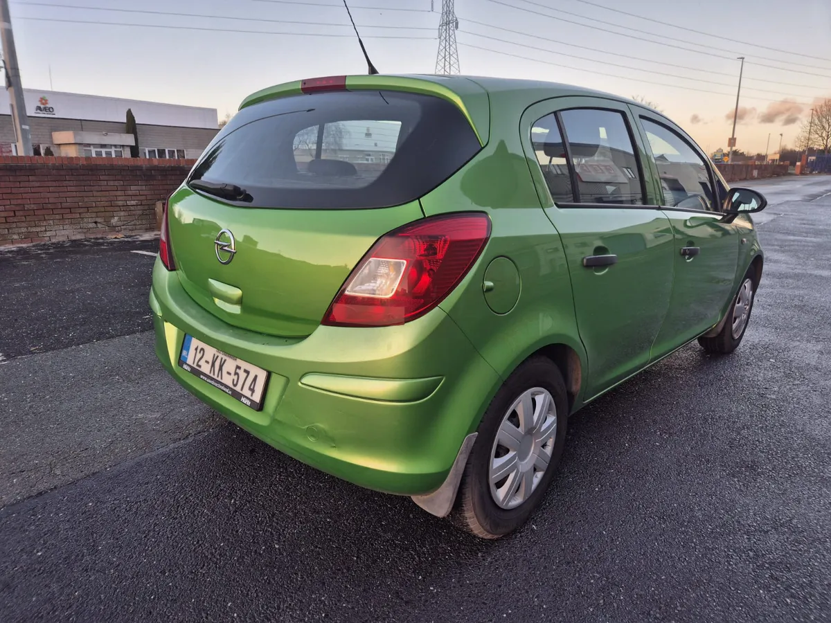 Lovely Opel Corsa 2012 - Image 4
