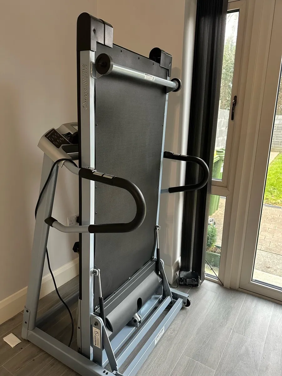 Horizon Fitness Treadmill - Image 3