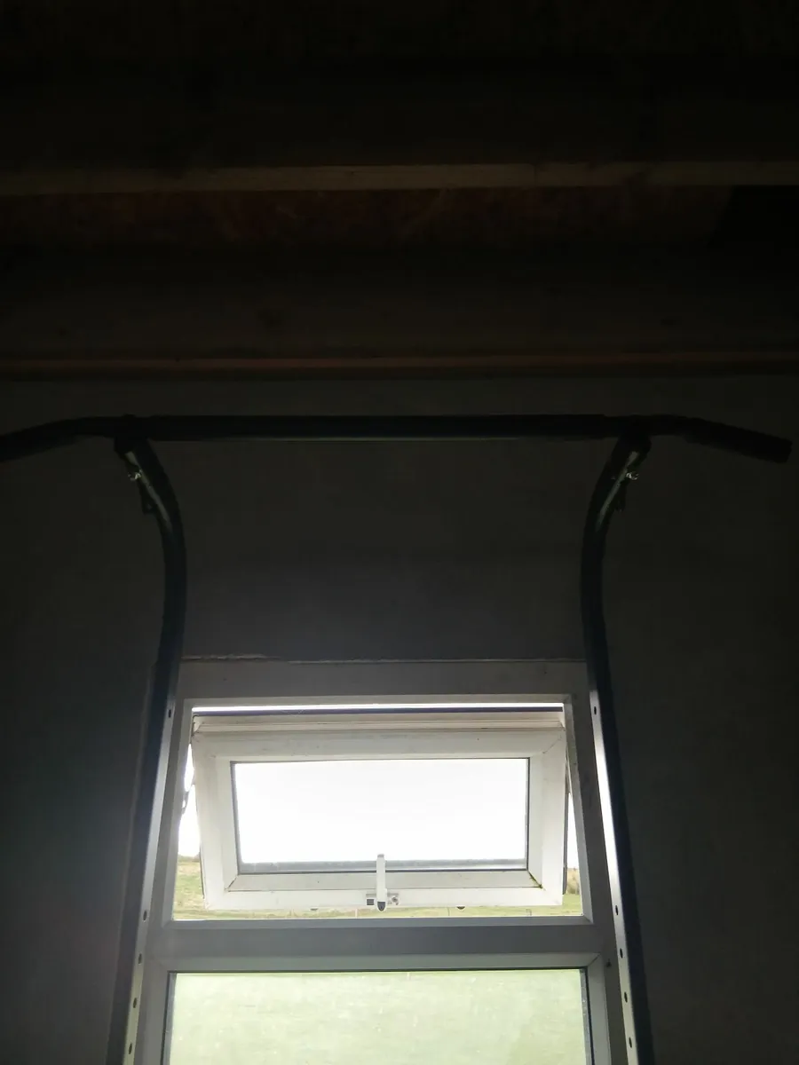 Dip station /pull up /chin ups - Image 1