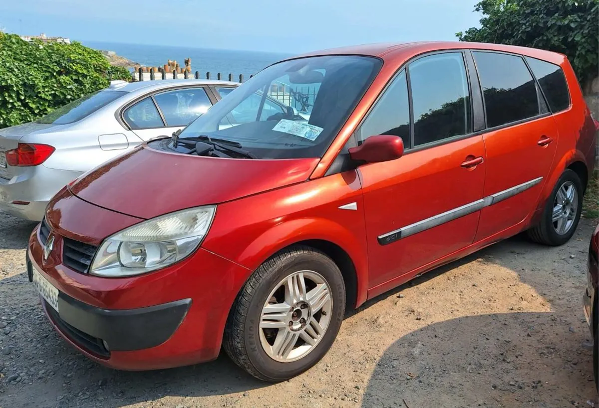 RENAULT GRAND SCENIC. BRAND NEW NCT.  Sleeper? ! - Image 3