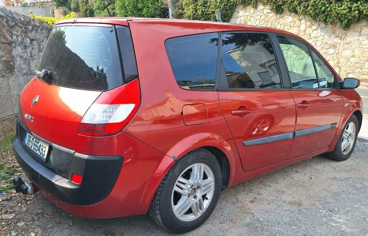 RENAULT GRAND SCENIC. BRAND NEW NCT.  Sleeper? ! - Image 4