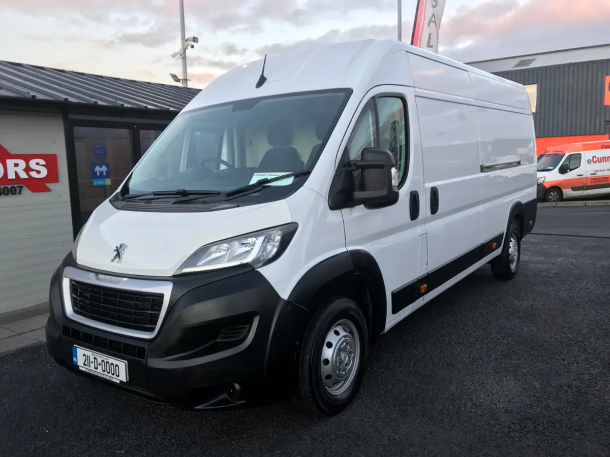 Peugeot Boxer 2021 L4  LWB TURBO DIESEL - Image 4