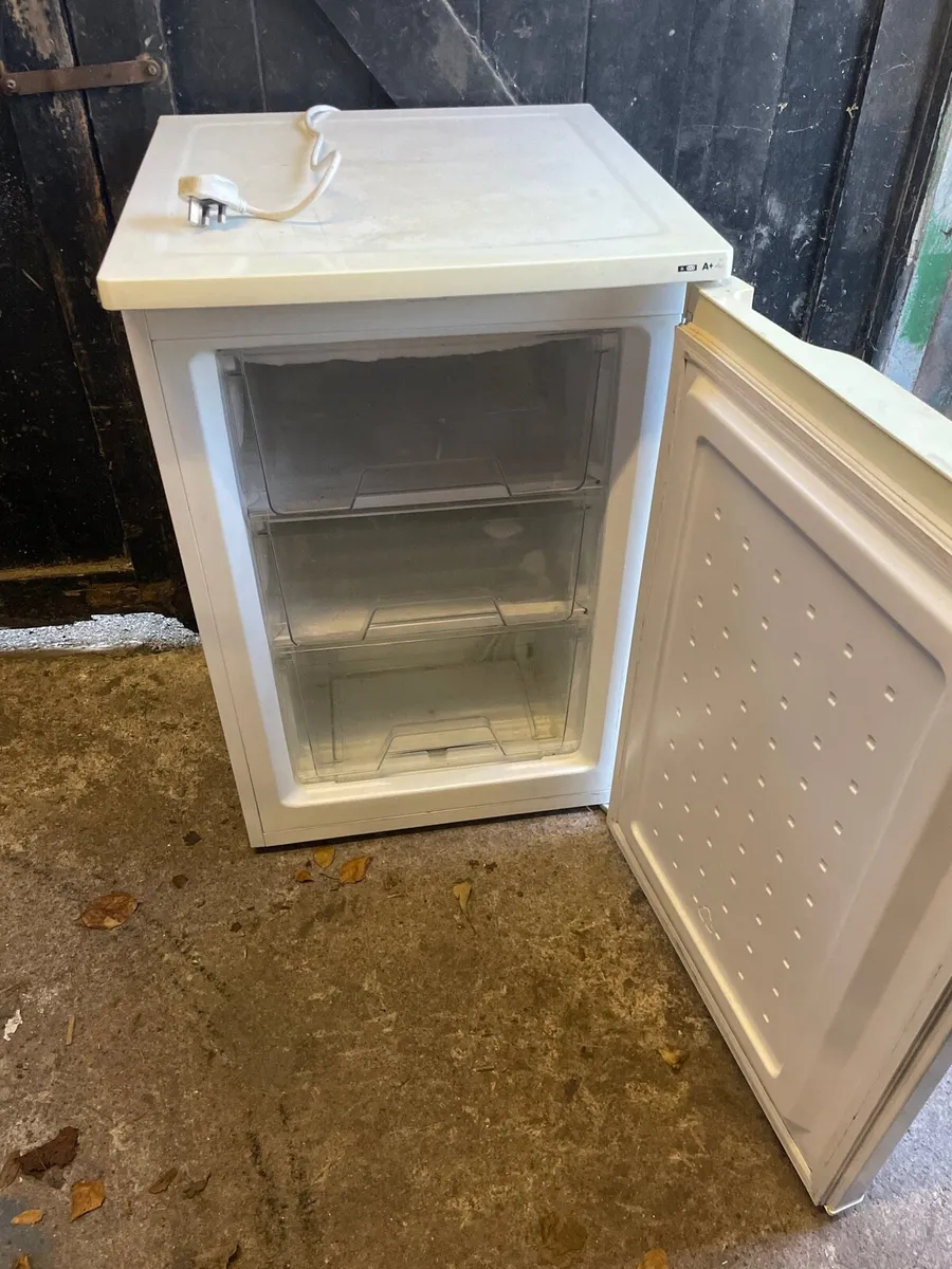 Freezer (under counter) - Image 2