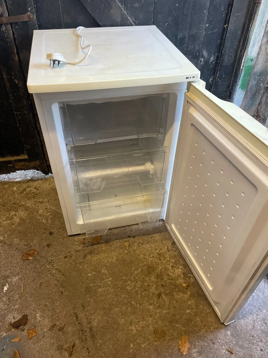 Freezer (under counter) - Image 3