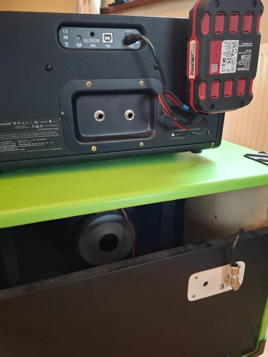 Positive Grid Spark 40 Amp And Custom Cab - Image 3