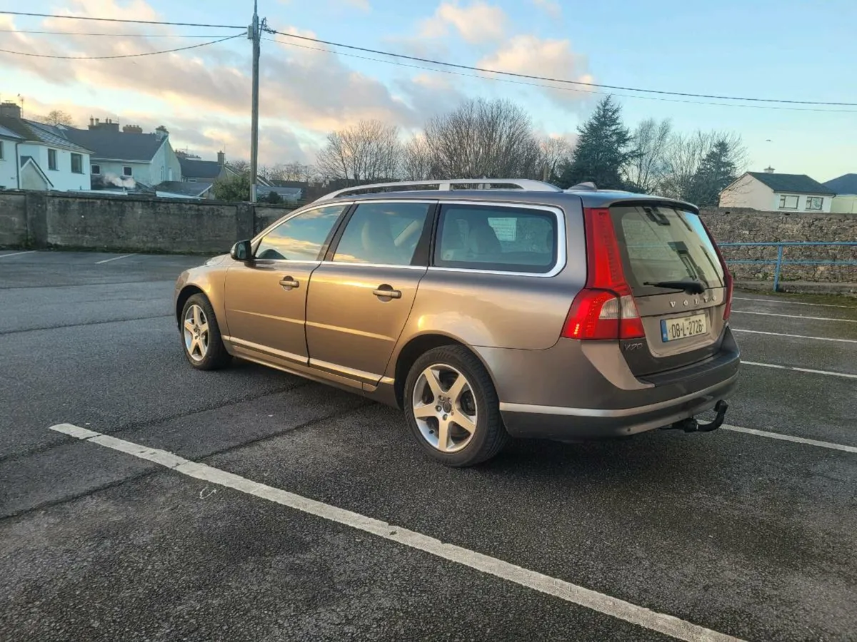 CLEAN 2008 VOLVO V70 NEW NCT. HIGH SPEC. - Image 3
