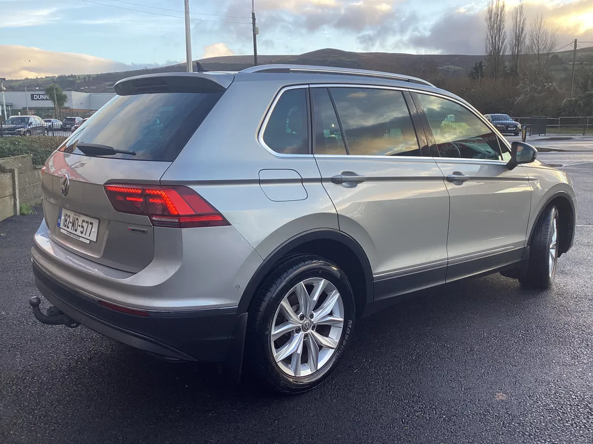 Volkswagen Tiguan ** 4MOTION €107 p/w - Image 4