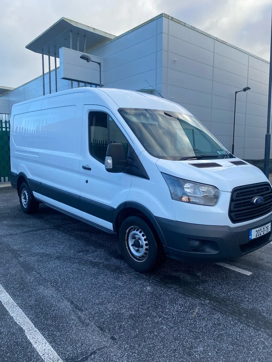 Ford Transit - Image 3