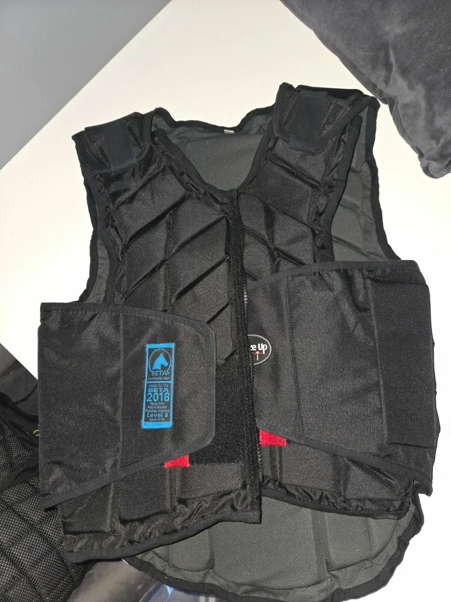 Horse riding back protectors - Image 2