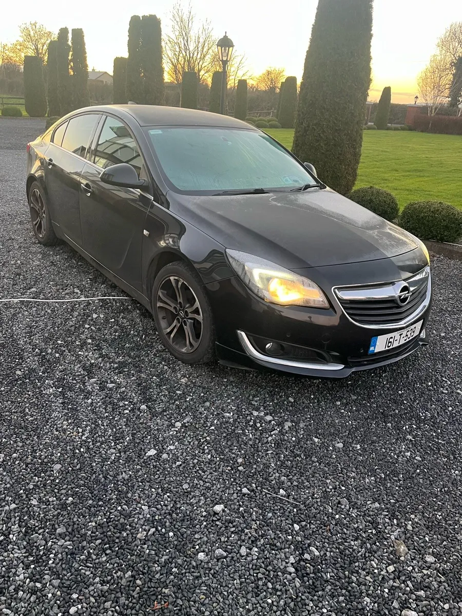 Opel insignia - Image 1