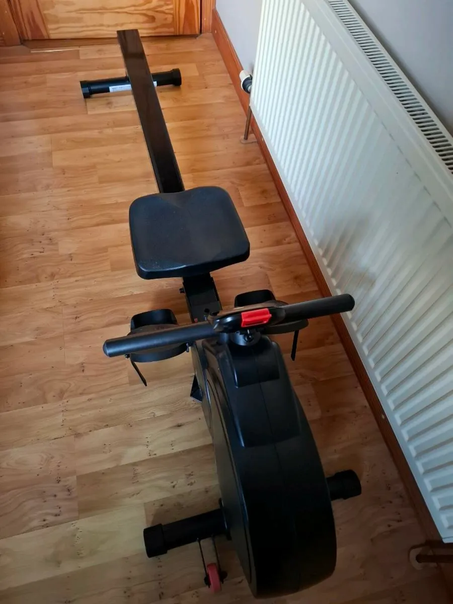 Rowing machine - Image 3