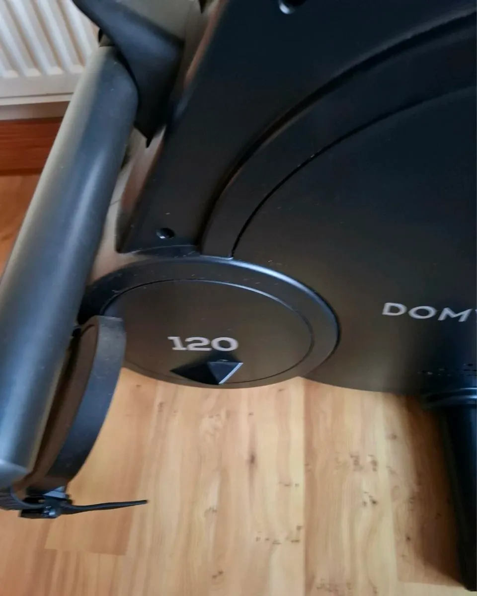 Rowing machine - Image 4