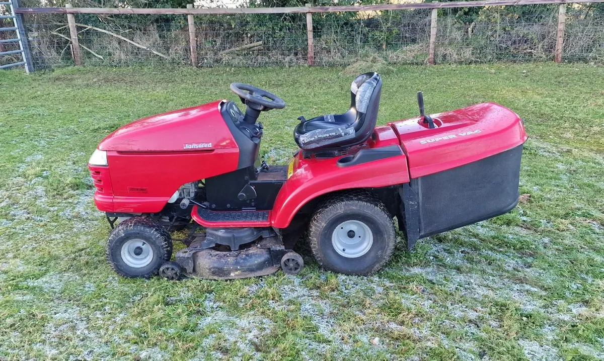 Jonsered 18HP 42" Ride on Lawn Mower - Image 1
