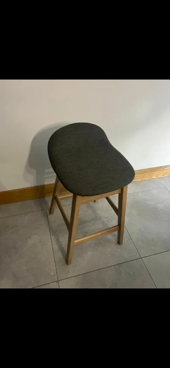 Kitchen bar stools for sale - Image 4