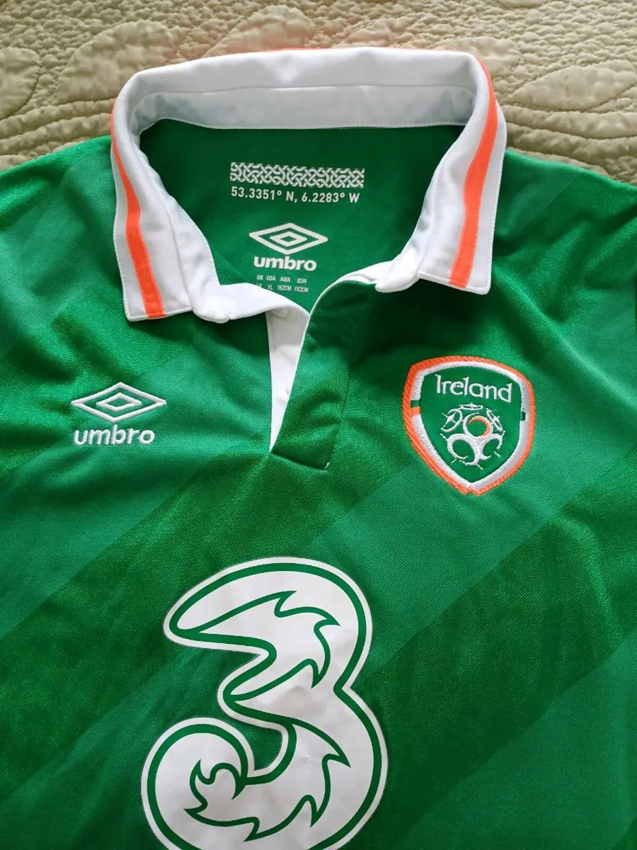 Umbro 2015-16 Ireland Jersey - Image 2