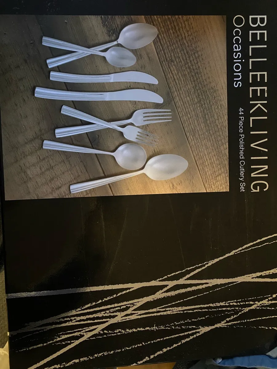 Belleek Living occasion cutlery set 44 piece - Image 1