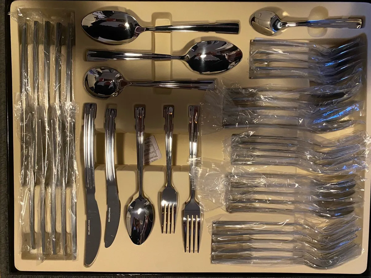 Belleek Living occasion cutlery set 44 piece - Image 4
