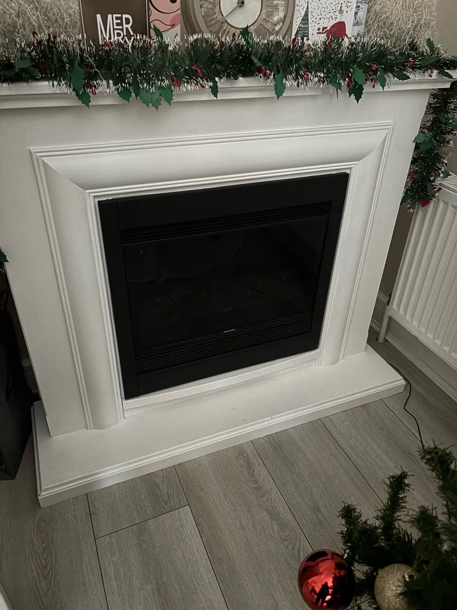 Electric fireplace - Image 4