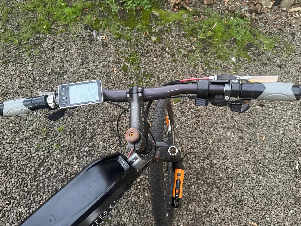 Trek electric bike - Image 2