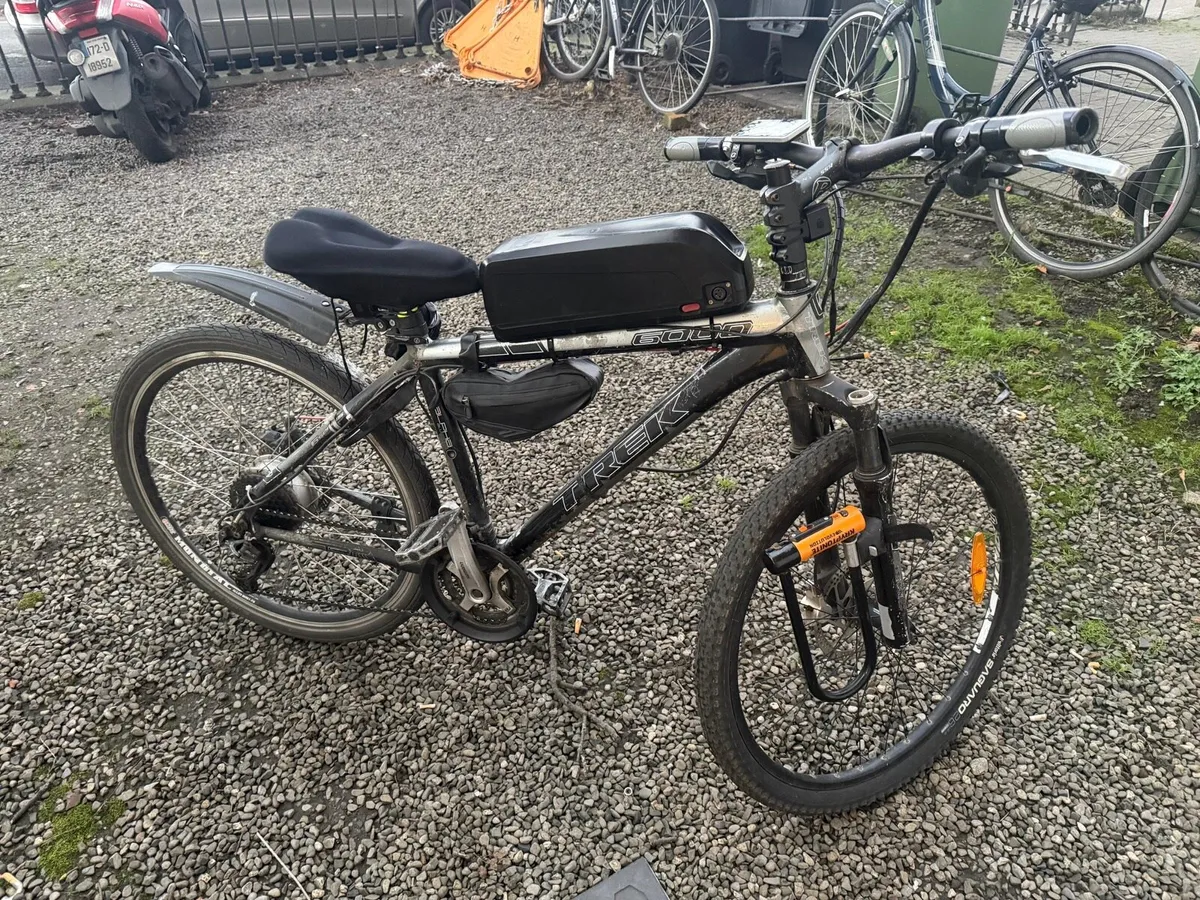 Trek electric bike - Image 1
