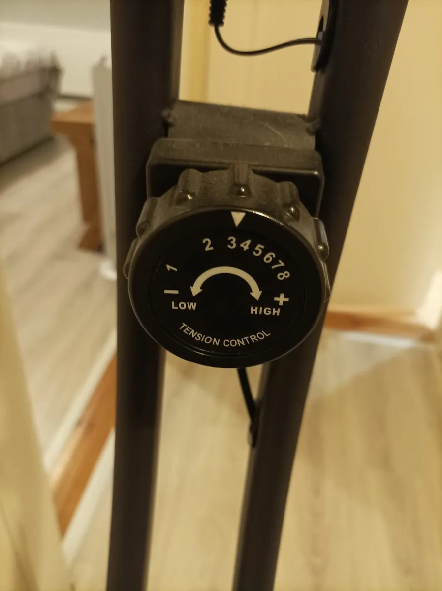 Exercise bike - Image 2