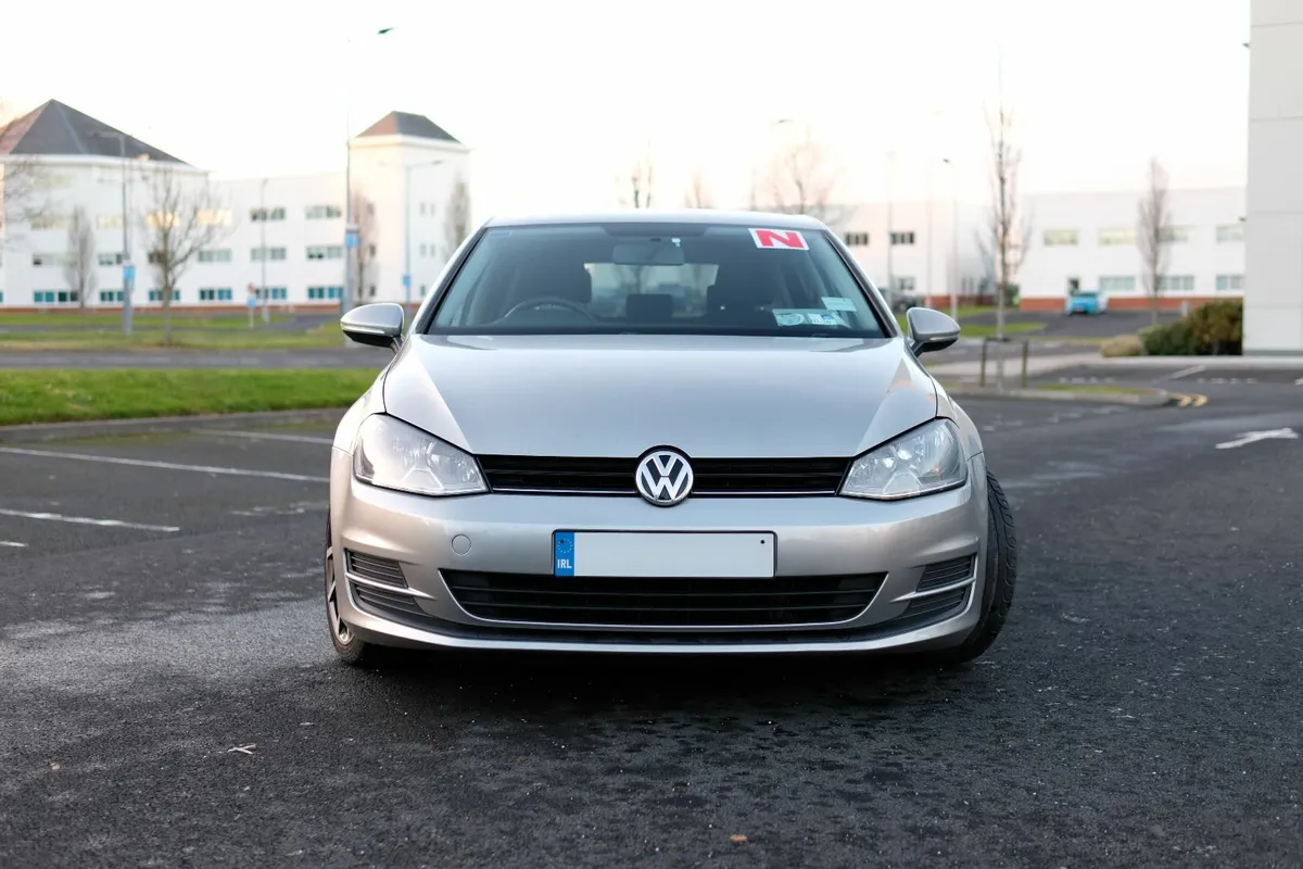 Volkswagen Golf 2016 - Image 2