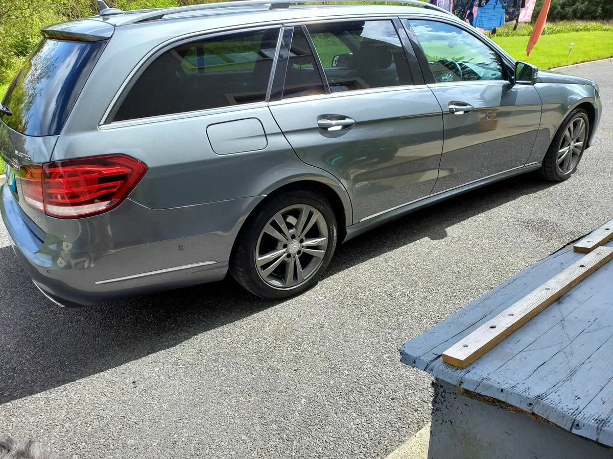 Mercedes-Benz E-Class 2015 - Image 1