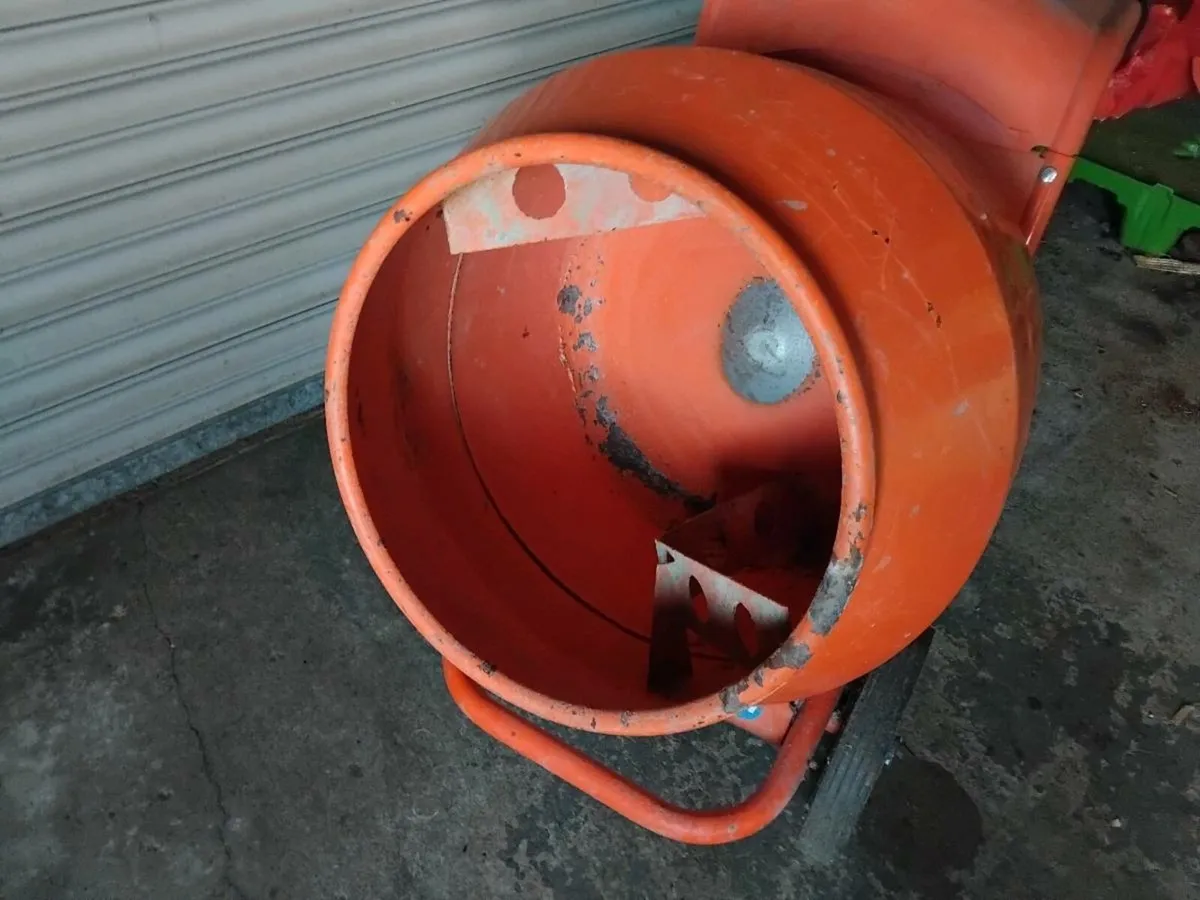 CEMENT MIXER - Image 3