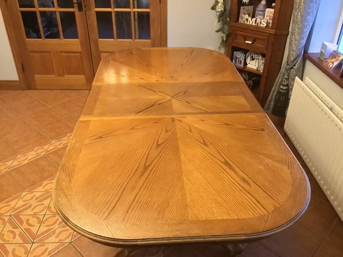 Dining room table - Image 3