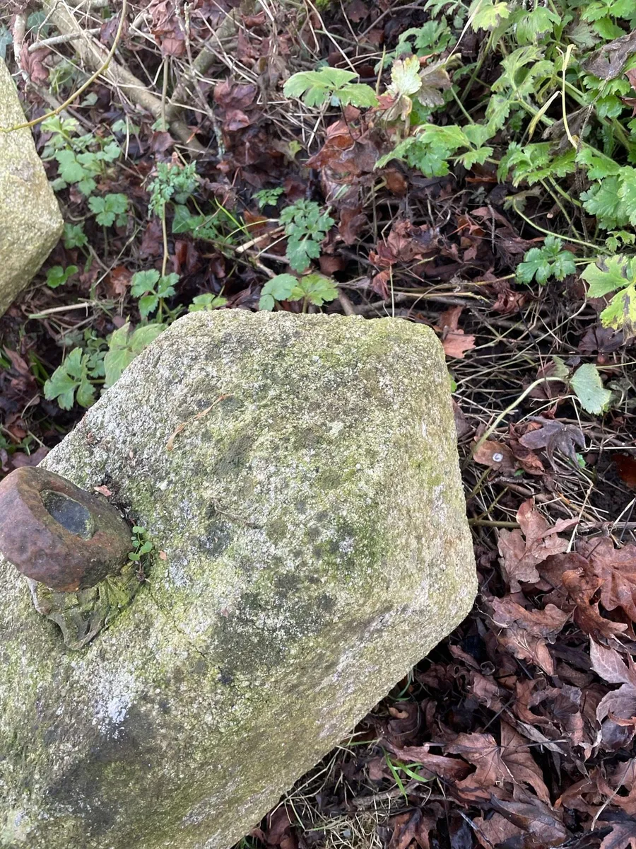 Stone Piers - Image 3