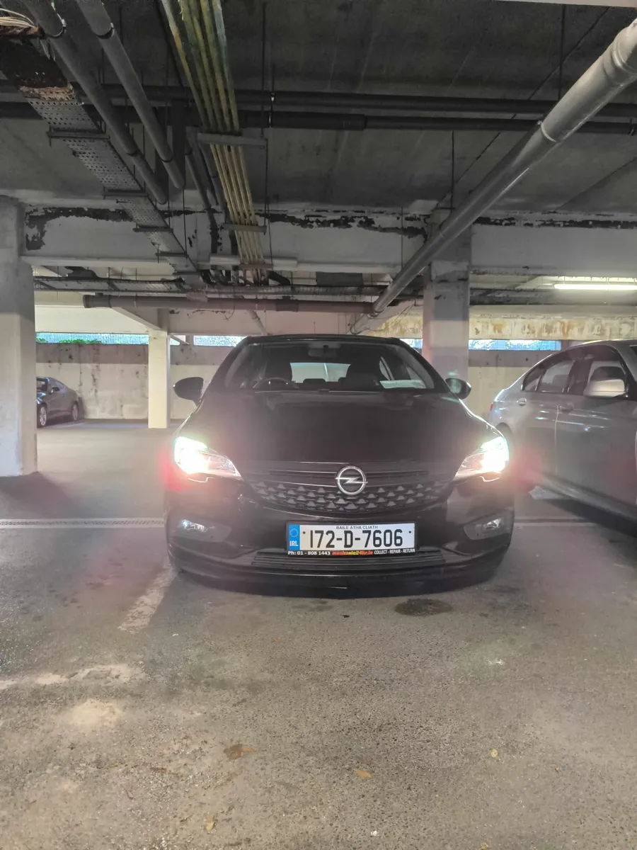 Opel Astra 2017 - Image 4
