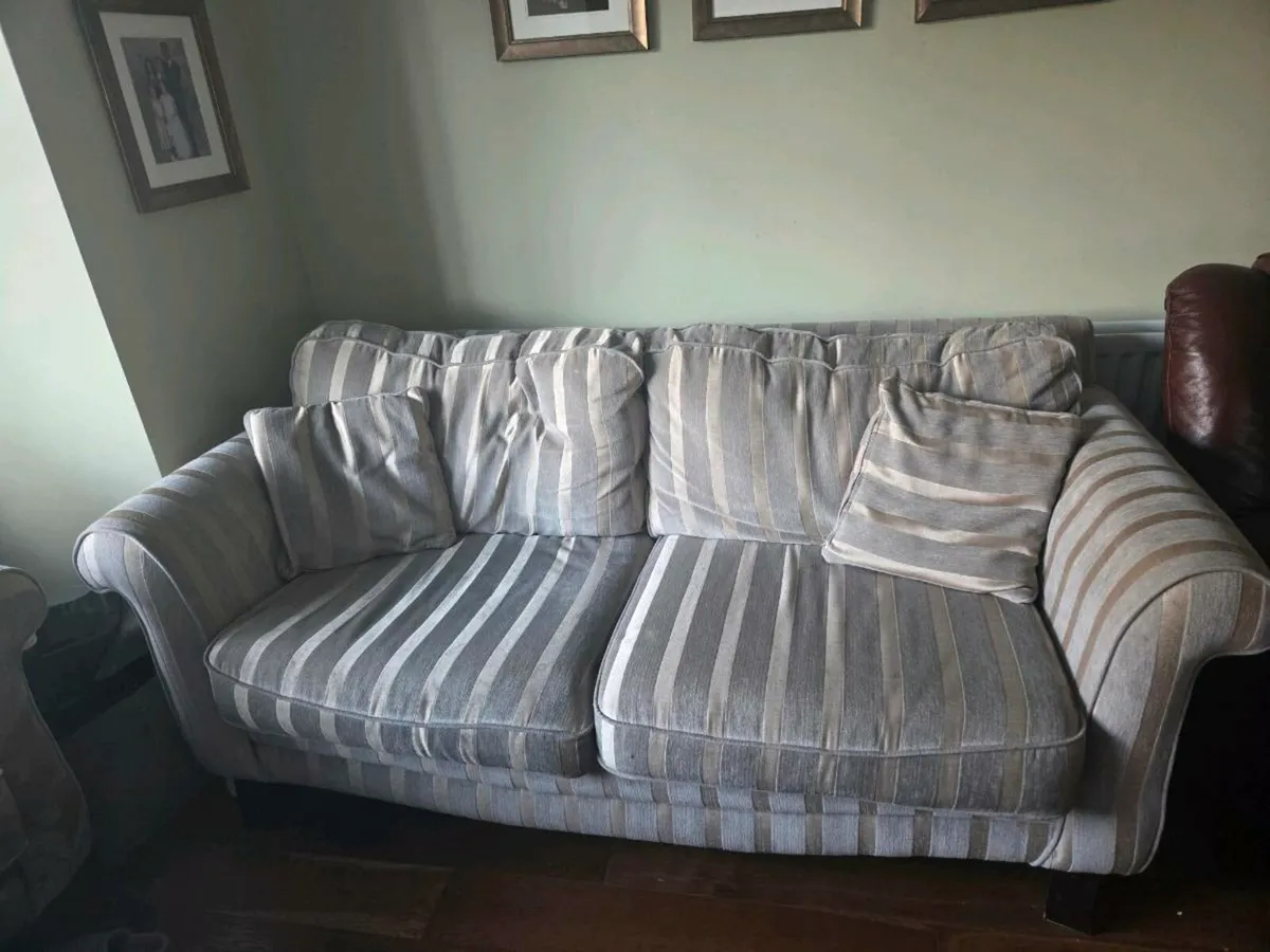 Sofa - Image 2