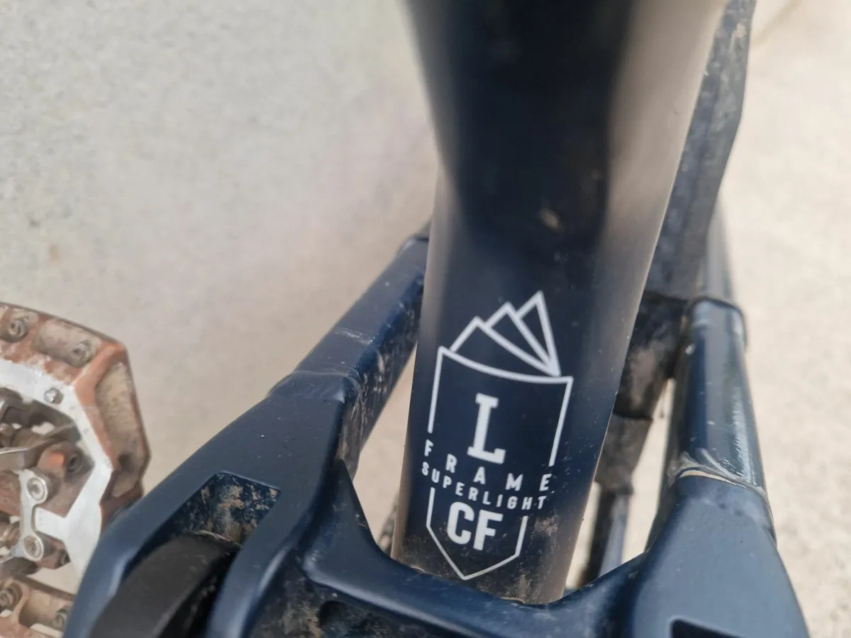 Enduro mountain bike - Image 2