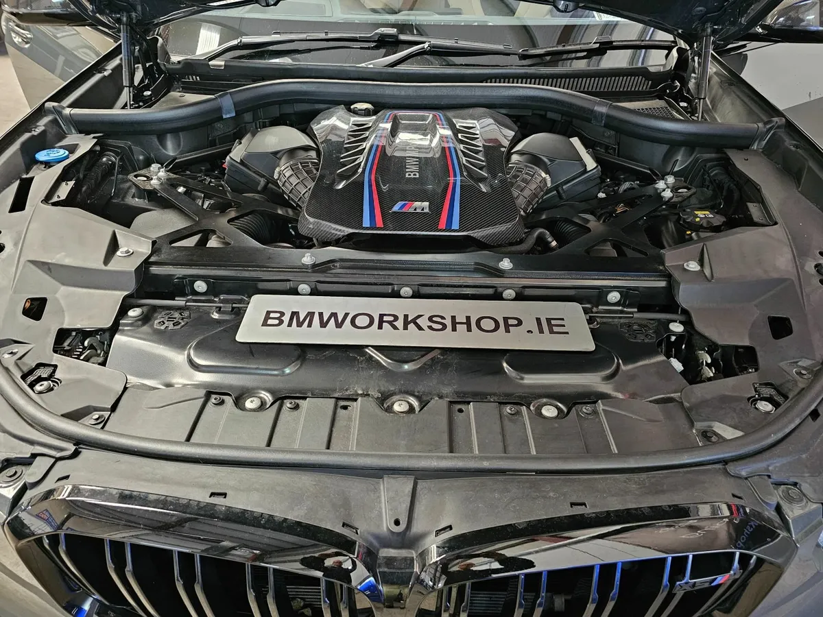 BMW 5-Series 2018 - Image 4