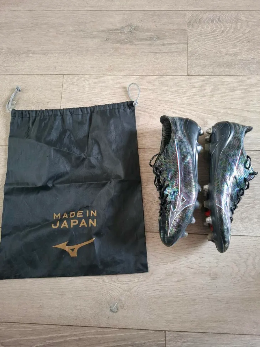 Mizuno Alpha - Made in Japan - Image 1