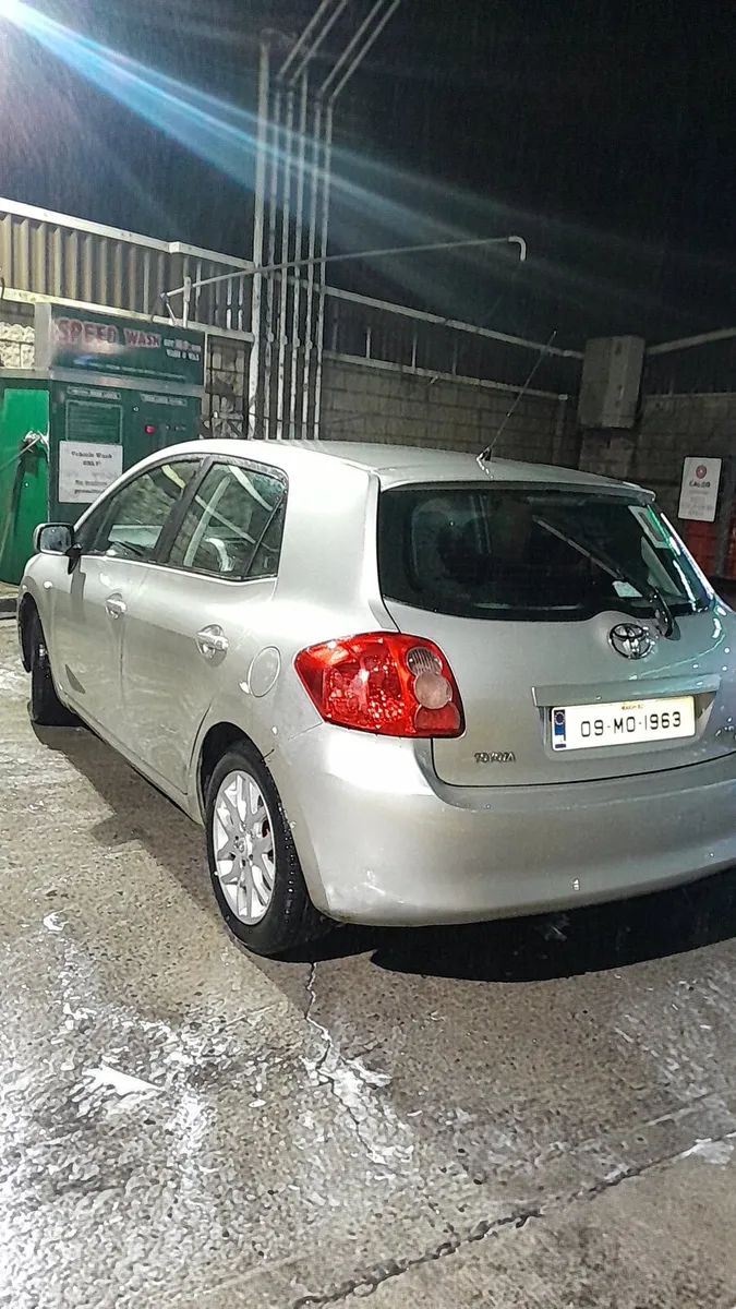Toyota auris 1.4 diesel d4d open to offers - Image 3