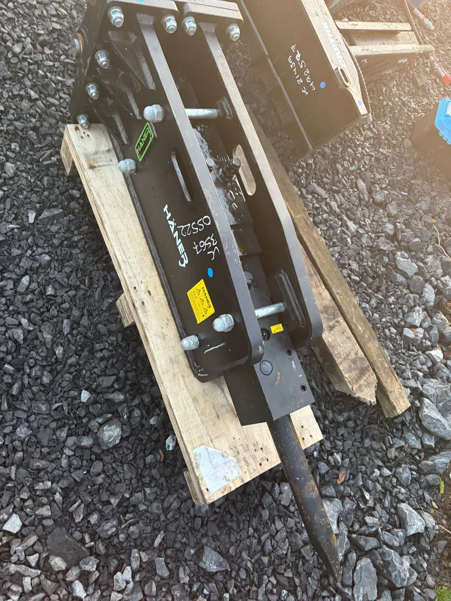 Unused Haner 35mm pin Rock breaker - Image 1